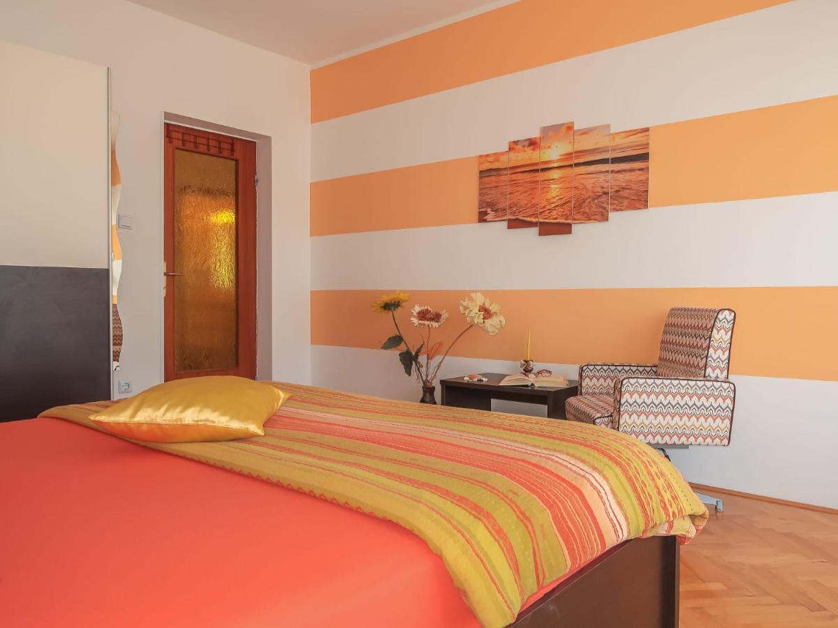 Apartment Rea - Ckv110 By Interhome Crikvenica Exterior foto